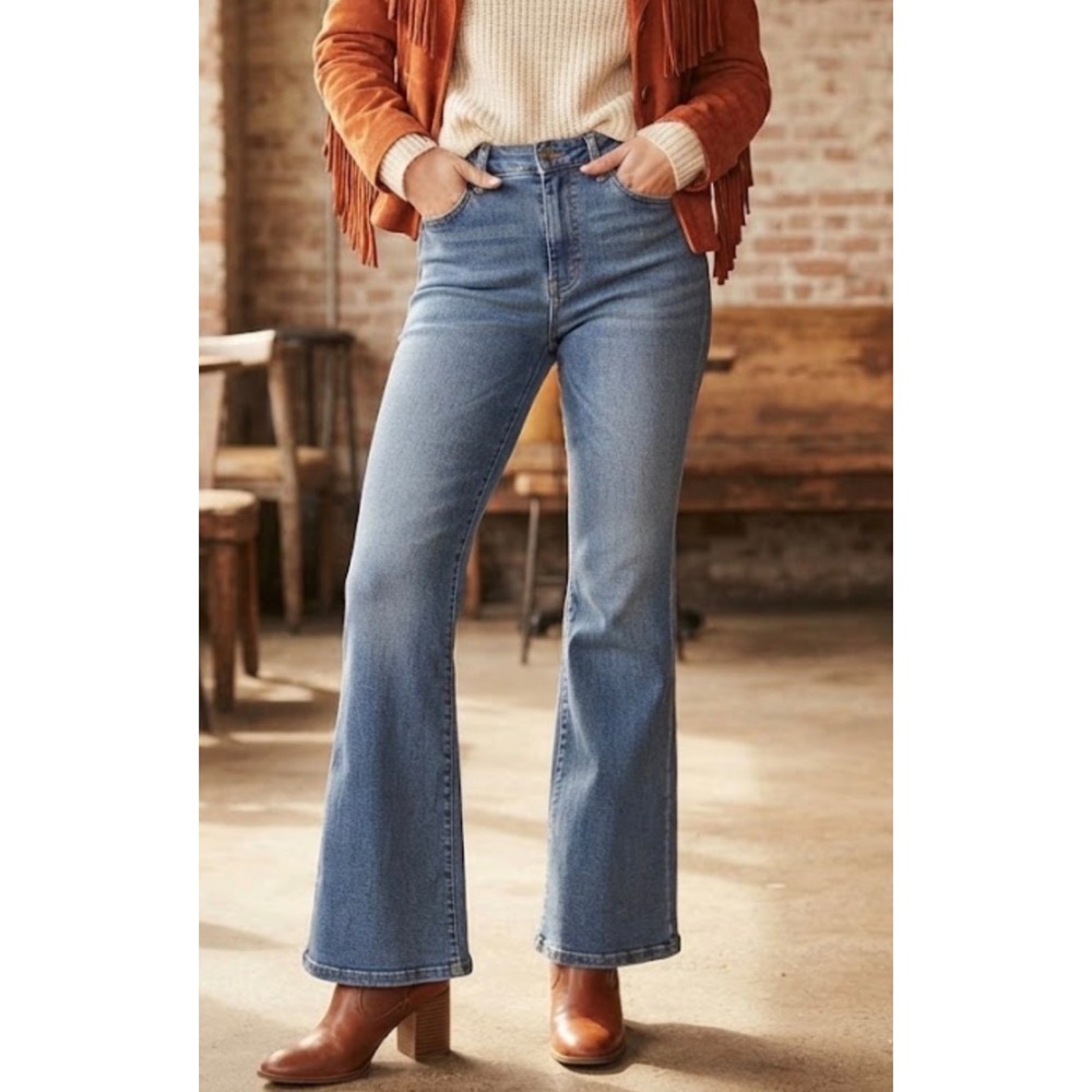 American Eagle Next Level Stretch Flare Jeans Womens 4 X-Short Medium Wash Denim